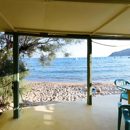 بيت للعطل Giourgas Boat House Milos Island